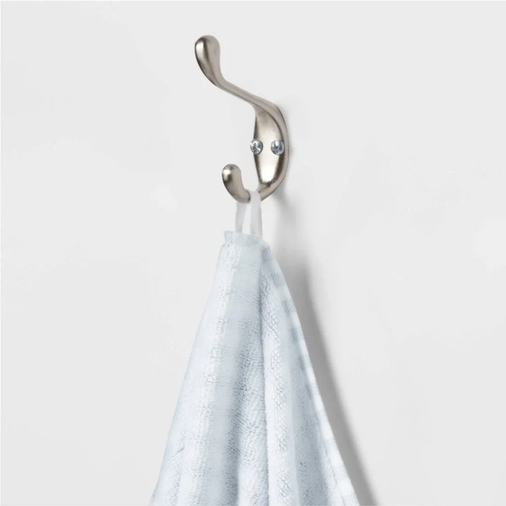 THRESHOLD NWT 2pc traditional gingham plaid bath towels -blue/white